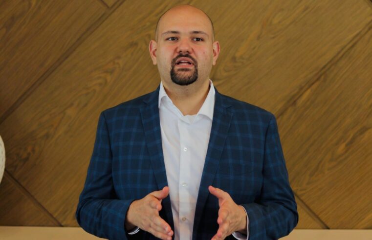 Eficiência do SUS começa dentro do hospital e na logística invisível, aponta especialista